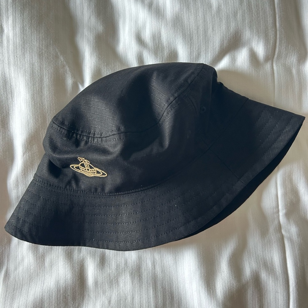Vivienne Westwood bucket hat
